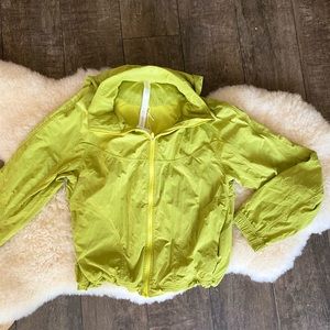 Lululemon windbreaker jacket